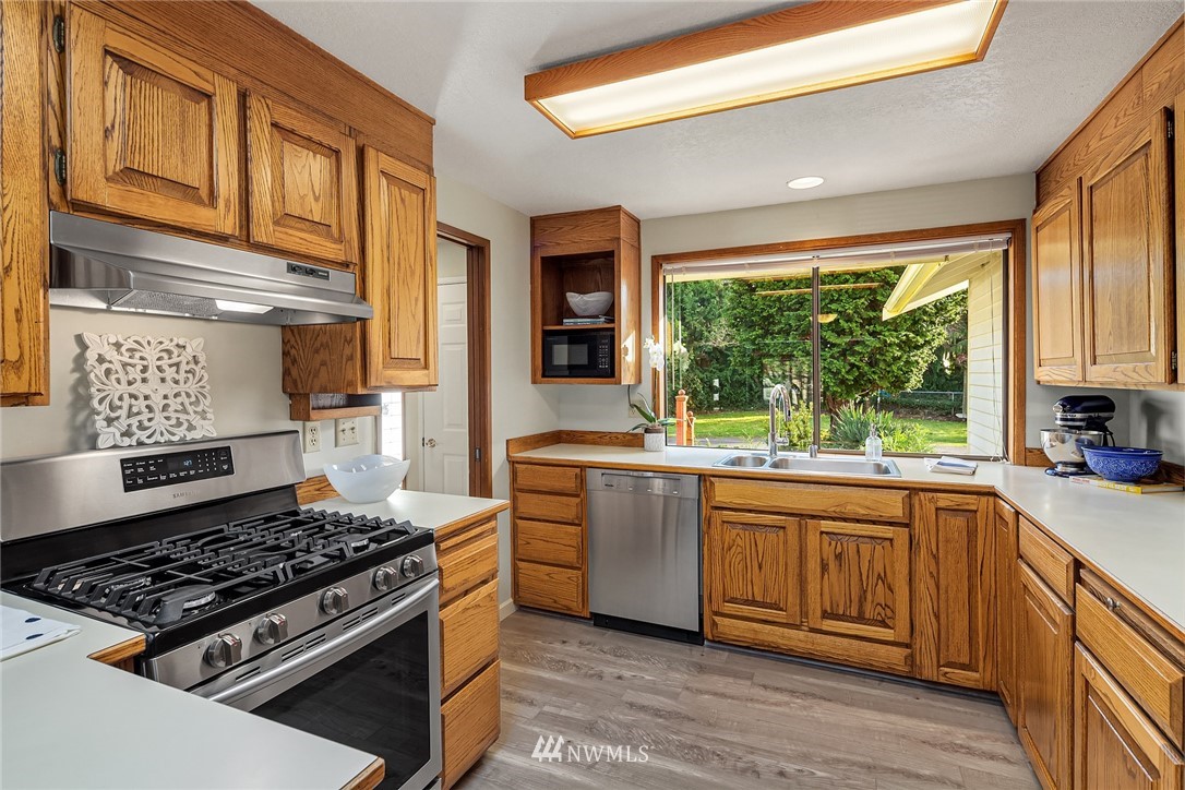 1405 North 34th Street Renton, WA 98056 - Photo 25 of 36