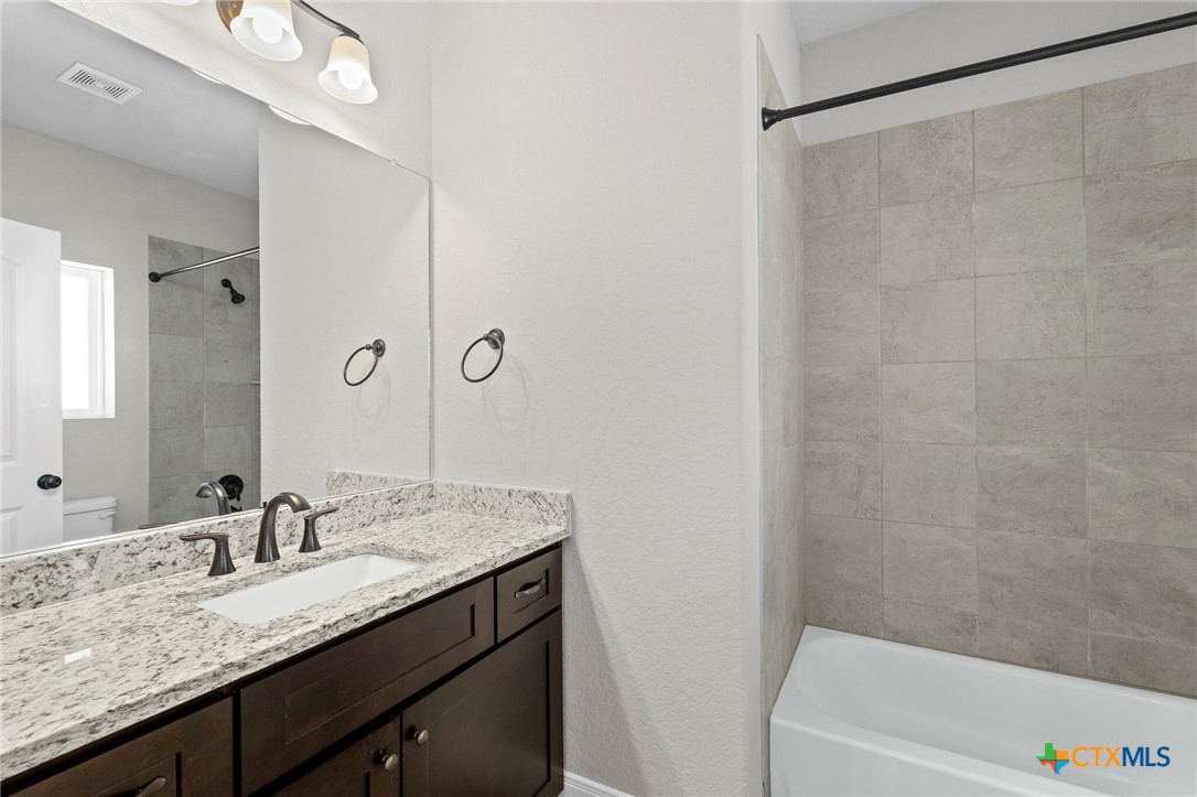 229 High Drive, Unit B Spring Branch, TX 78070 - Photo 13 of 22