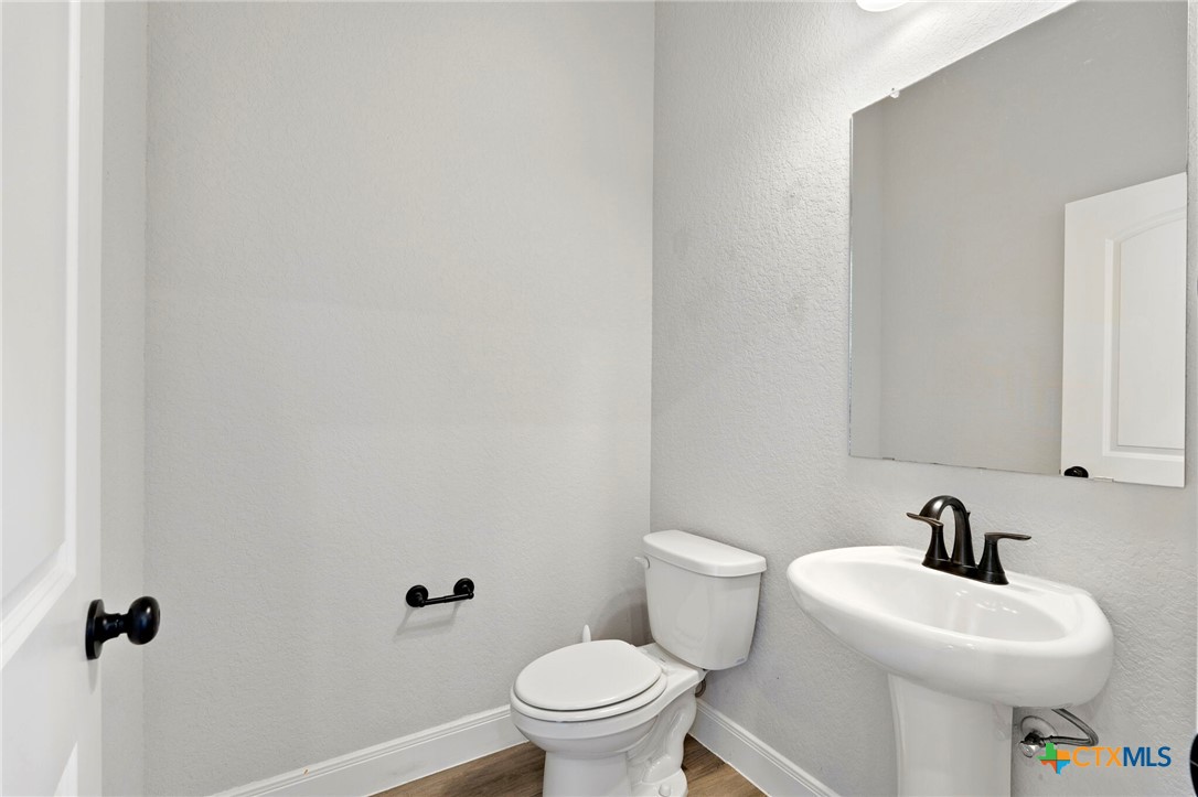 229 High Drive, Unit B Spring Branch, TX 78070 - Photo 17 of 22