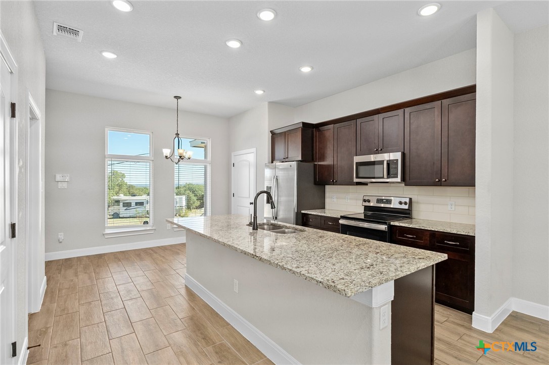 229 High Drive, Unit B Spring Branch, TX 78070 - Photo 6 of 22