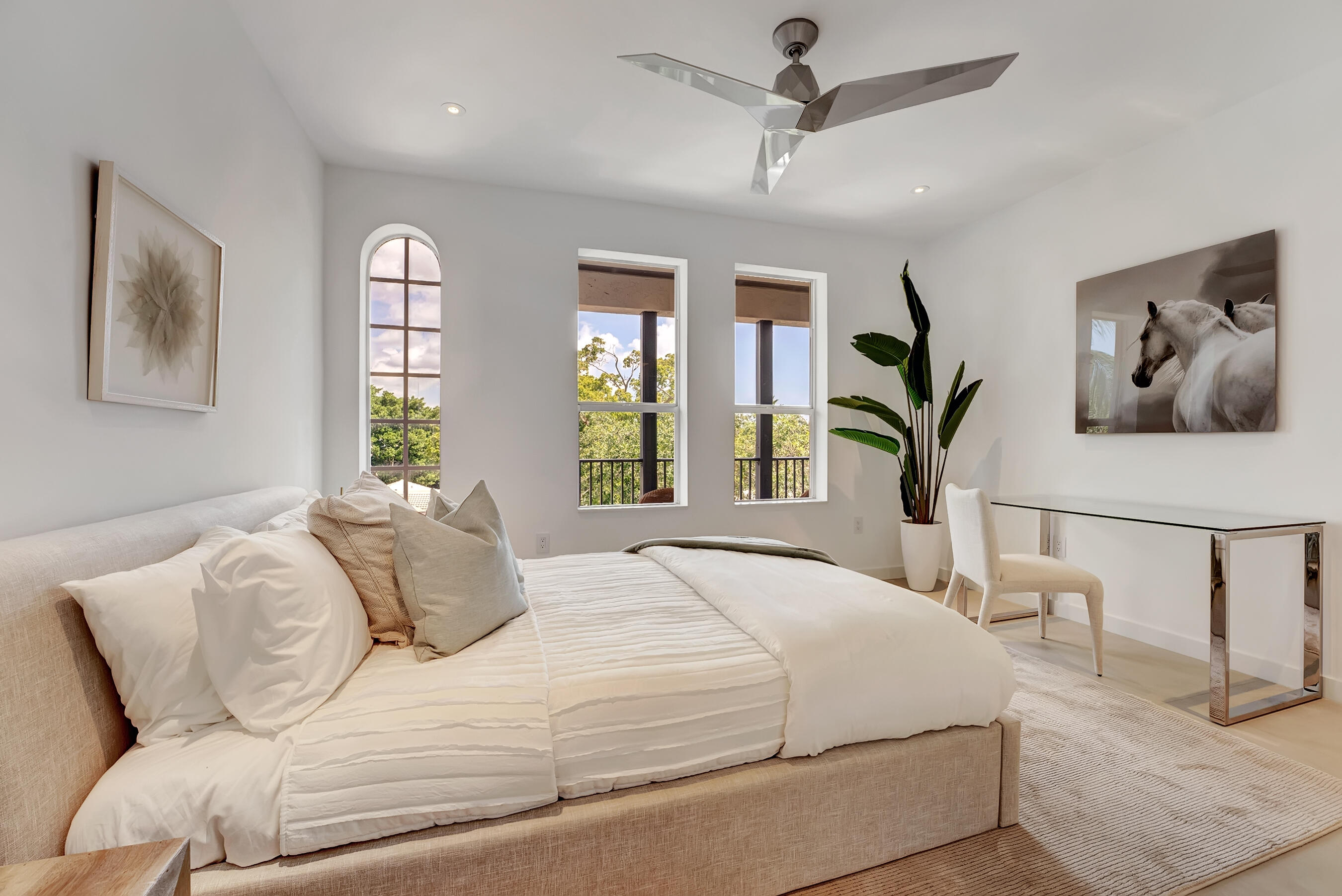 462 East Boca Raton Road Boca Raton, FL 33432 - Photo 21 of 43 3rd Floor Bedroom