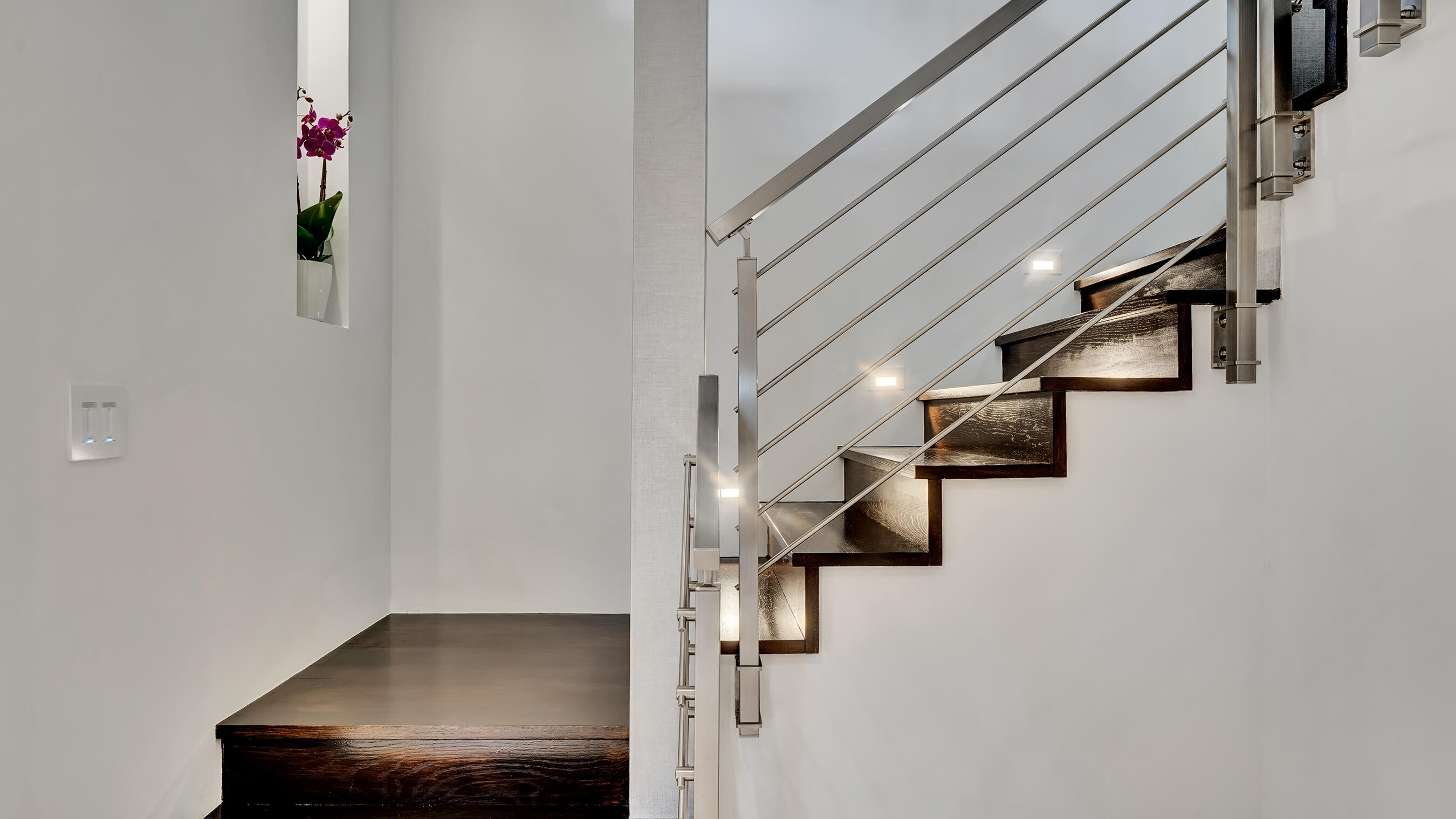 462 East Boca Raton Road Boca Raton, FL 33432 - Photo 26 of 43 Custom Stair Details