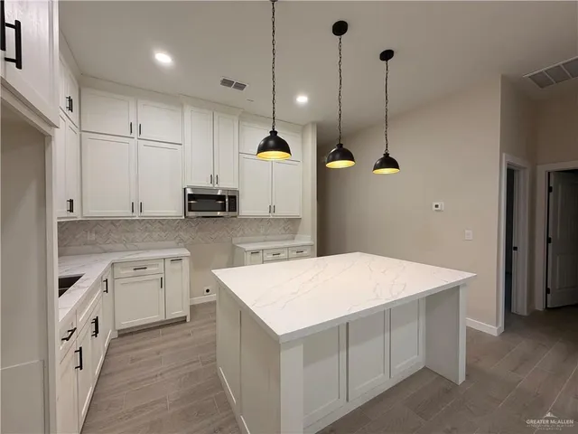 $240,000 | 2326 Thornton Avenue, Mission, TX 78574