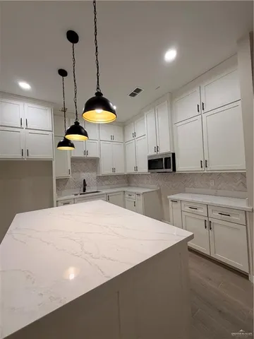 $240,000 | 2326 Thornton Avenue, Mission, TX 78574