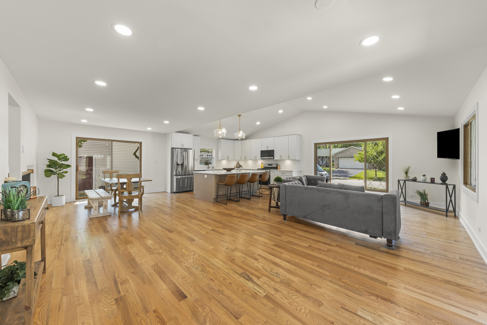 6557 Raintree Court Lisle, IL 60532 - Photo 2 of 50 Gallery Image 2