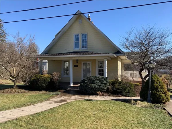 $228,000 | 19 Lafayette Street, Claysville, PA 15323
