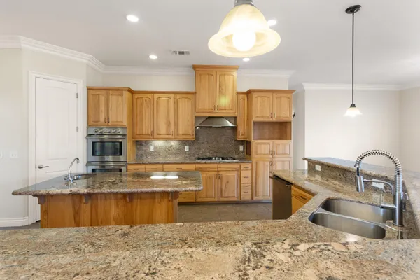 $1,199,999 | 14440 Sea Biscuit Court, Redding, CA 96003