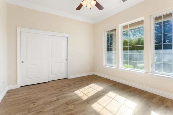 $1,199,999 | 14440 Sea Biscuit Court, Redding, CA 96003