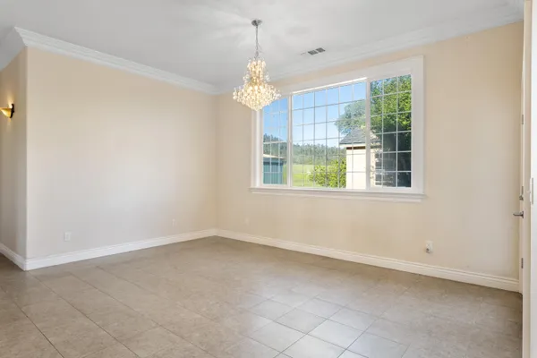 $1,199,999 | 14440 Sea Biscuit Court, Redding, CA 96003