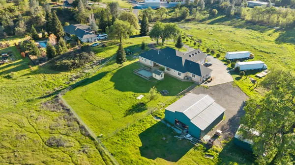 $1,199,999 | 14440 Sea Biscuit Court, Redding, CA 96003