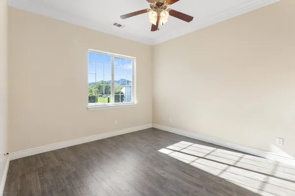 $1,199,999 | 14440 Sea Biscuit Court, Redding, CA 96003