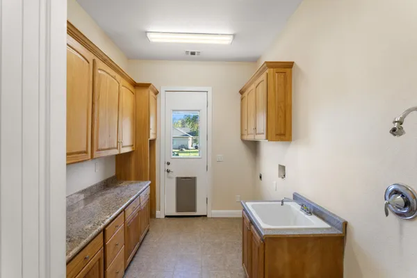 $1,199,999 | 14440 Sea Biscuit Court, Redding, CA 96003