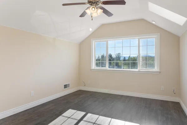 $1,199,999 | 14440 Sea Biscuit Court, Redding, CA 96003
