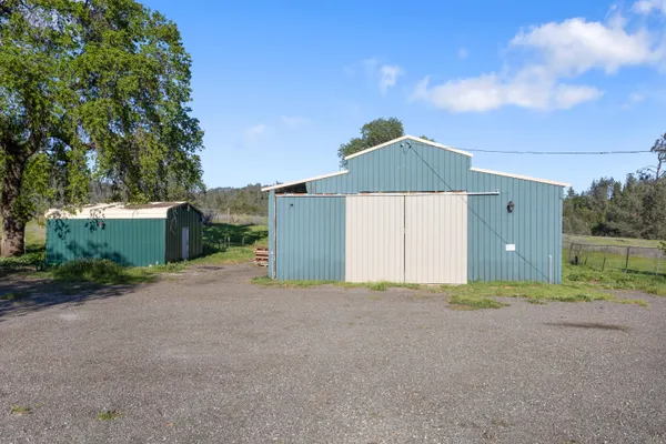 $1,199,999 | 14440 Sea Biscuit Court, Redding, CA 96003
