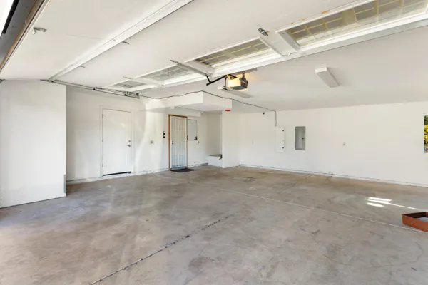 $1,199,999 | 14440 Sea Biscuit Court, Redding, CA 96003