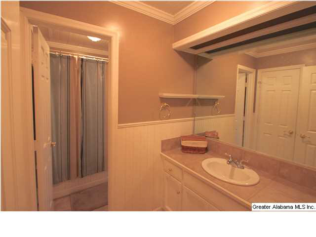 2036 Shagbark Road Birmingham, AL 35244 - Photo 16 of 32