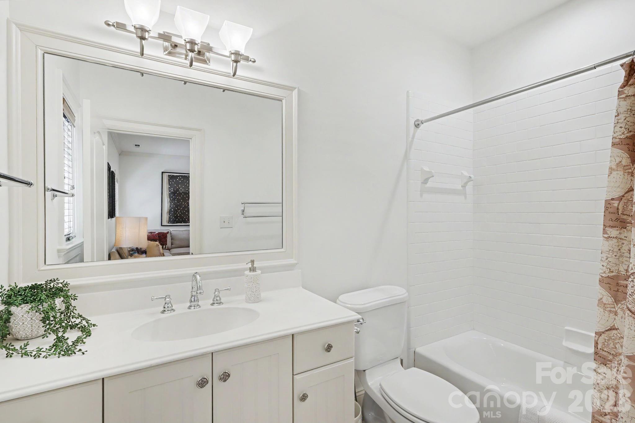 508 Hideaway Ridge Court Matthews, NC 28105 - Photo 30 of 47 a bathroom with a sink toilet and shower