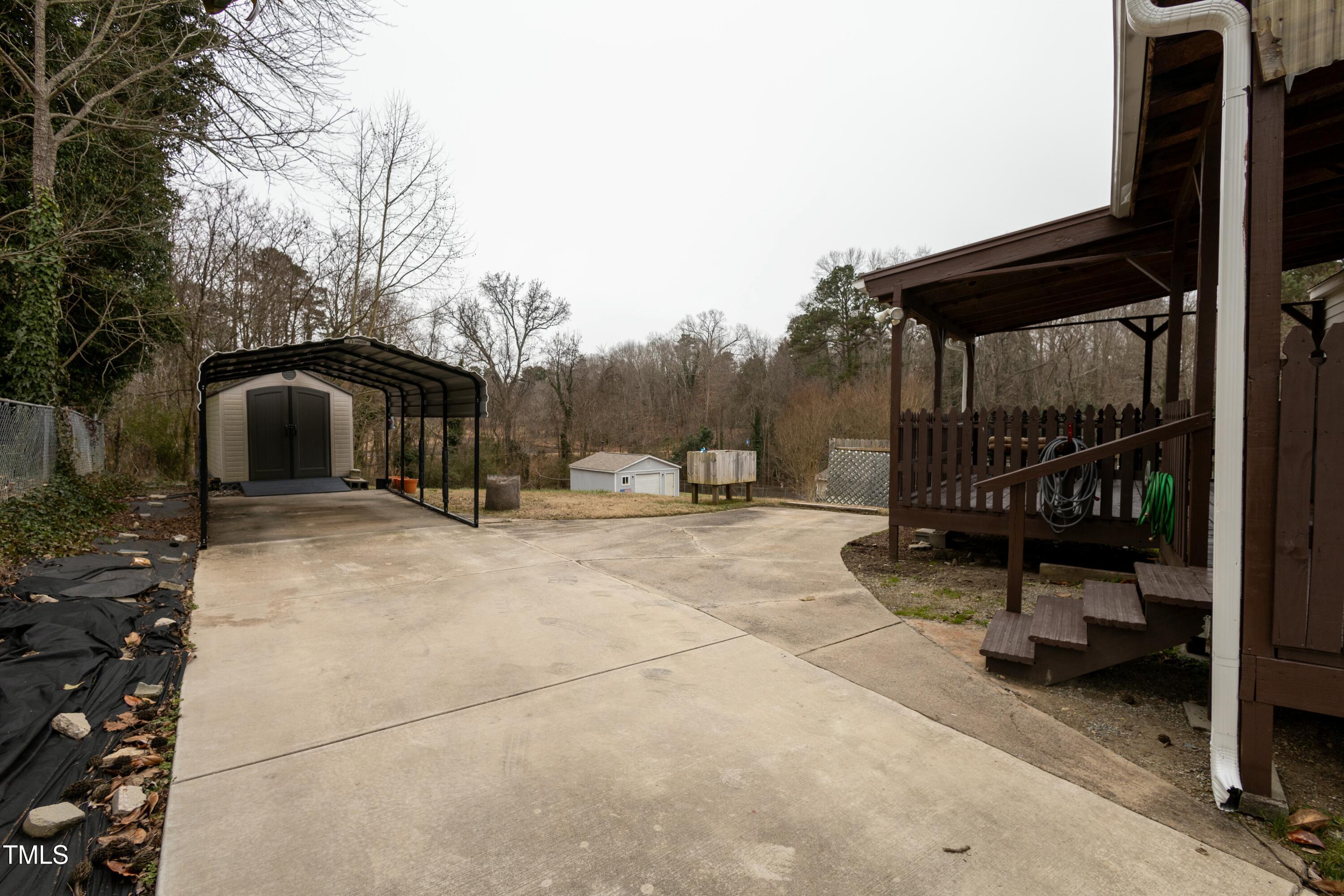 1112 Countryside Drive High Point, NC 27265 - Photo 12 of 14 tempImage6HxDa1