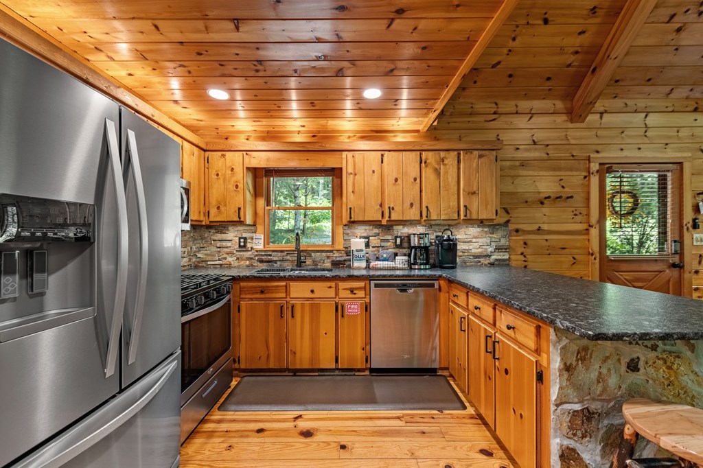 77 Old Covered Bridge Road Cherry Log, GA 30522 - Photo 20 of 96