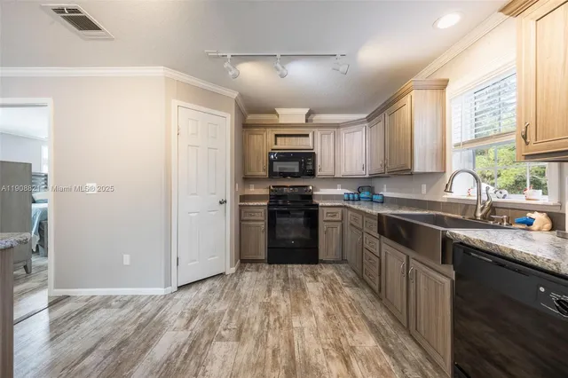 $399,900 | 3950 Pioneer 10th Street, Clewiston, FL 33440