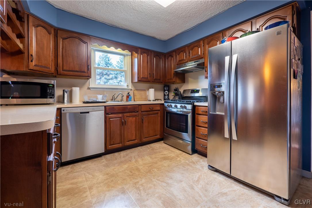 1408 Stones Crossing Road Easton, PA 18045 - Photo 5 of 32 Gallery Image 5