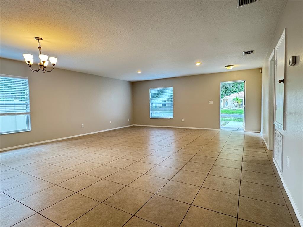 13807 Fareham Road Odessa, FL 33556 - Photo 5 of 29