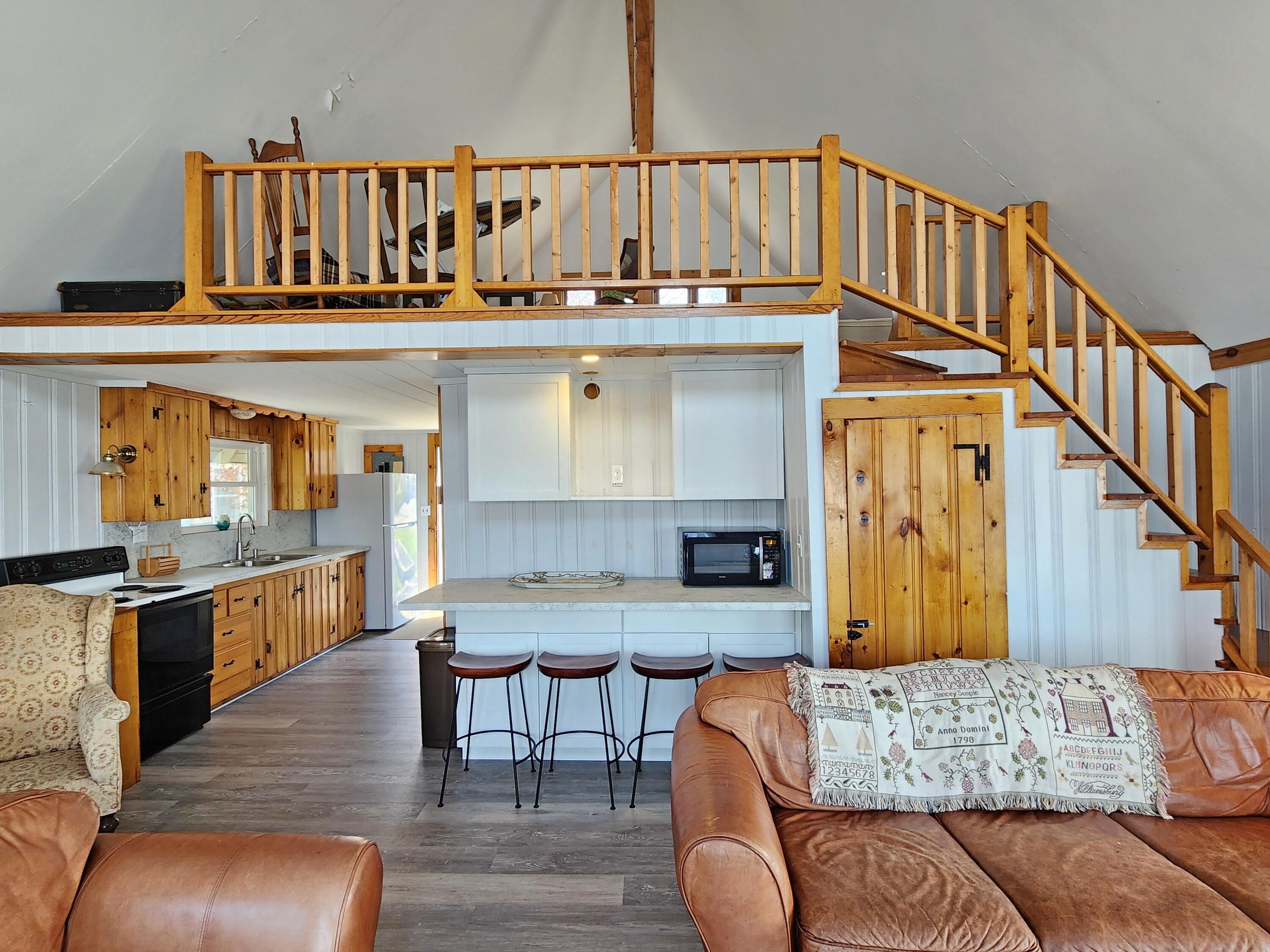 61 West Shore Road Bailey Island, ME 04003 - Photo 9 of 23 20250508_115212