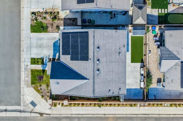 $575,000 | 379 Aria Avenue, Madera, CA 93636