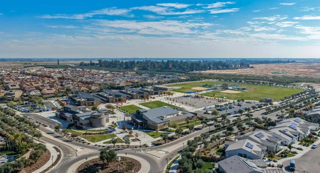 $575,000 | 379 Aria Avenue, Madera, CA 93636