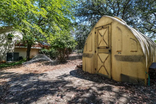 $590,000 | 21791 Wilcox Road, Red Bluff, CA 96080