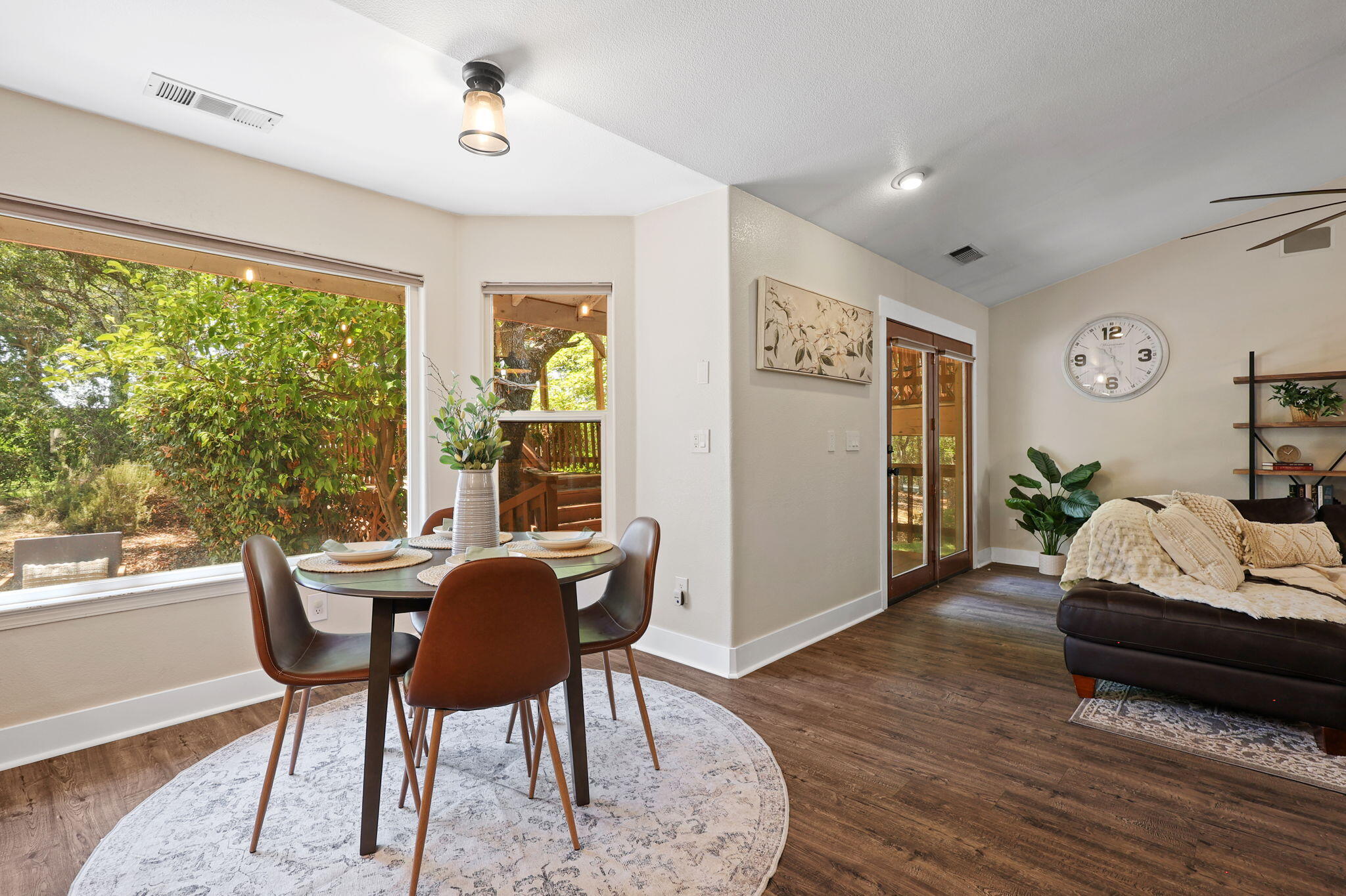 21791 Wilcox Road Red Bluff, CA 96080 - Photo 8 of 135 Breakfast Nook & Family Room