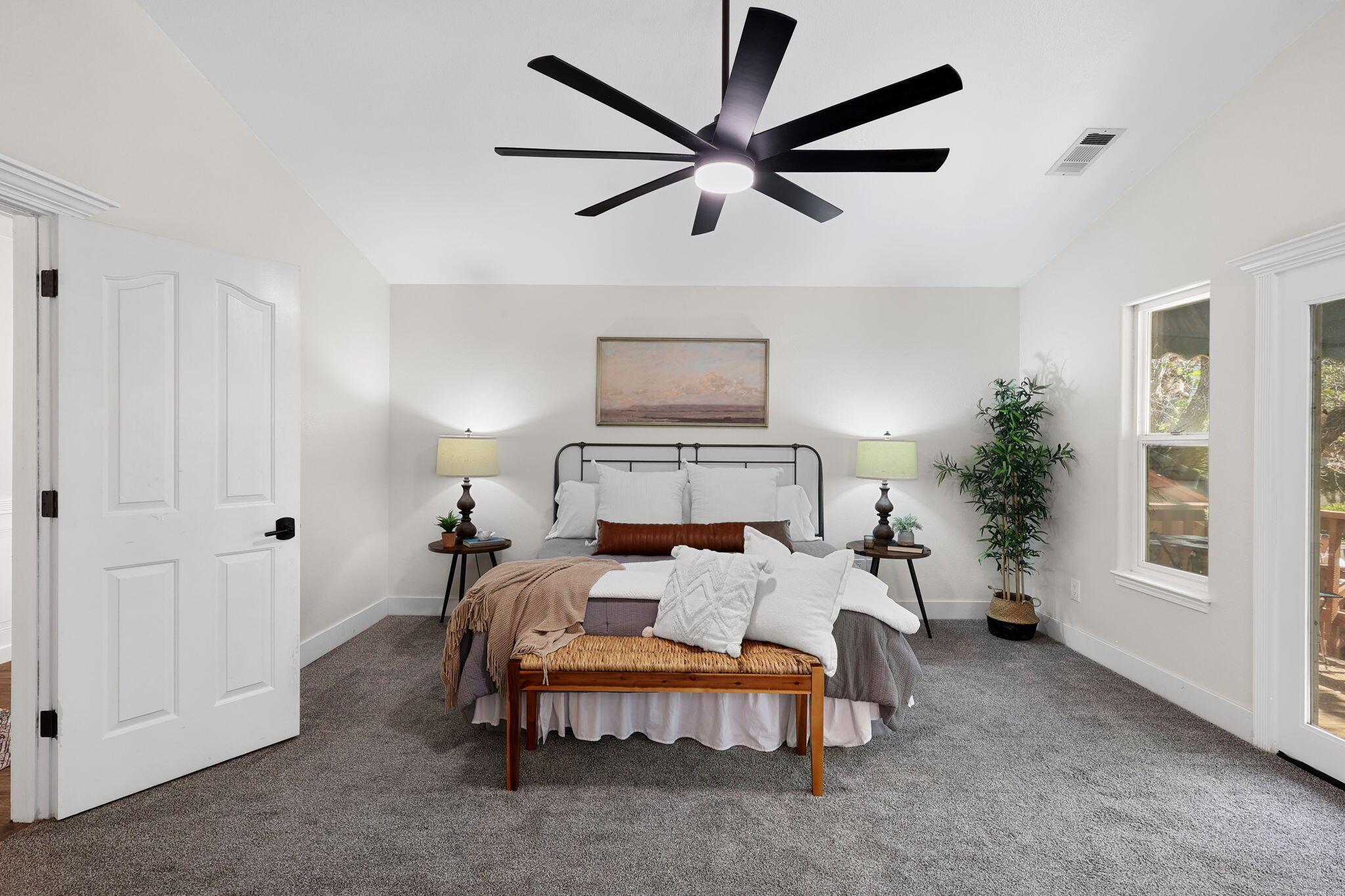 21791 Wilcox Road Red Bluff, CA 96080 - Photo 86 of 135 Enormous Primary Suite