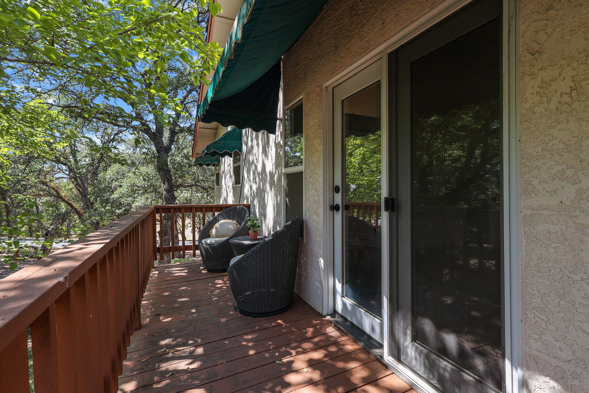 21791 Wilcox Road Red Bluff, CA 96080 - Photo 89 of 135 Primary Suite Balcony