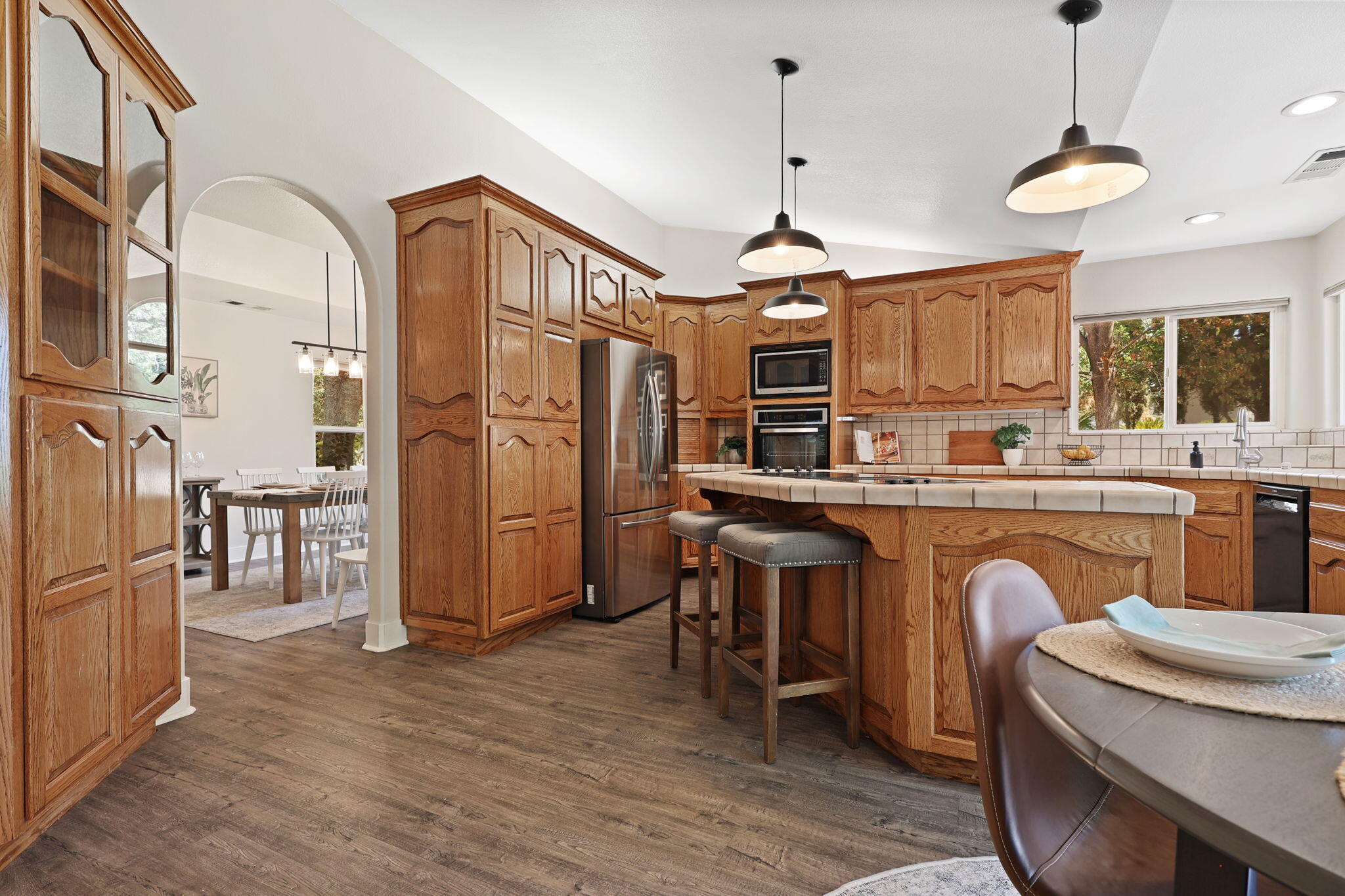 21791 Wilcox Road Red Bluff, CA 96080 - Photo 10 of 135 Large Kitchen