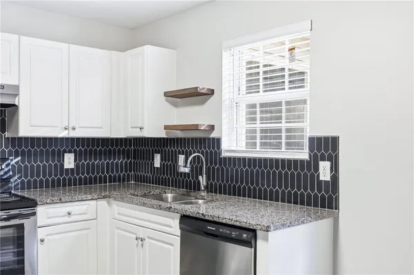 $1,950 | 103 Lilli Lane, Woodstock, GA 30188