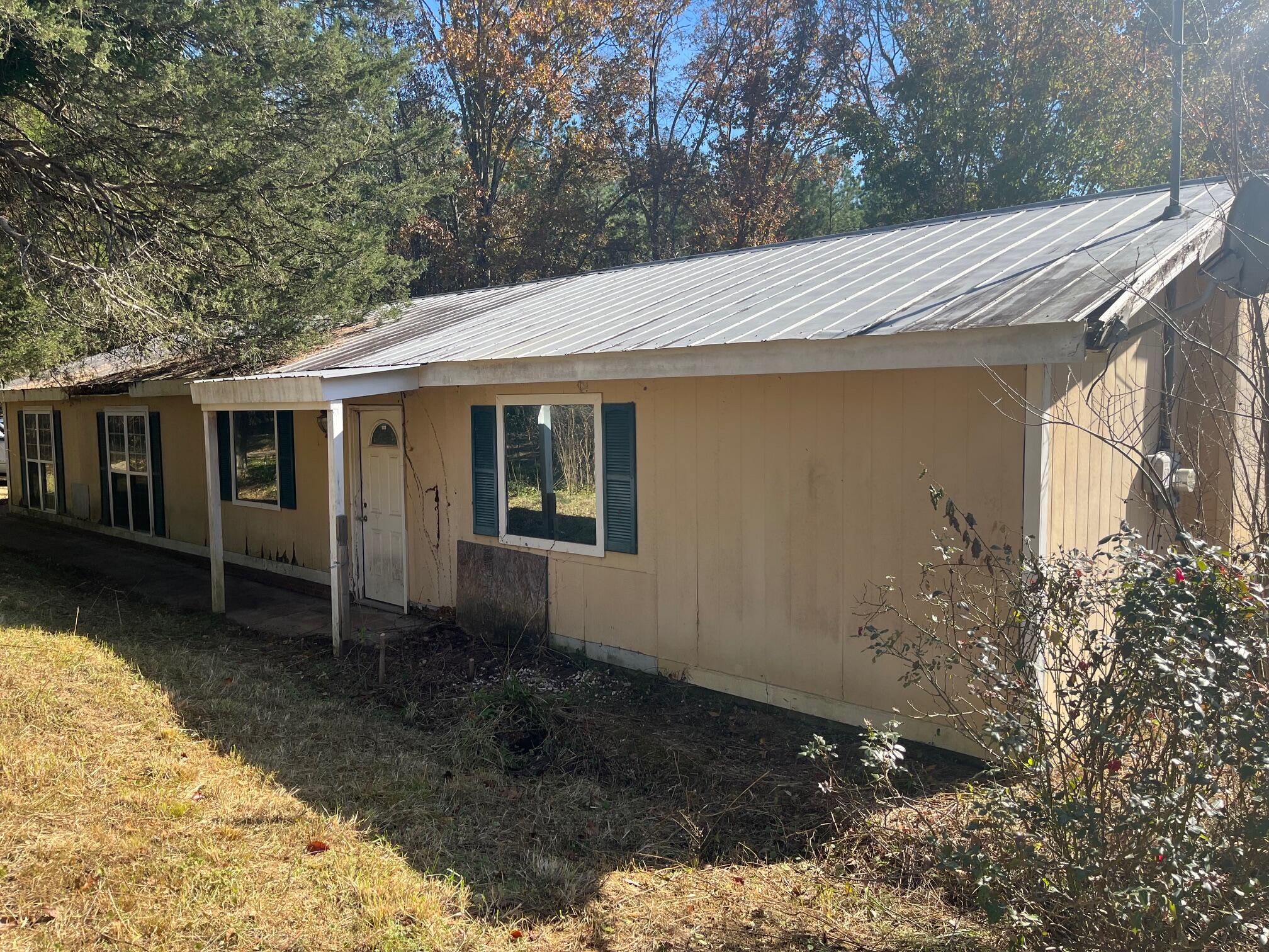 234 Dad Taylor Drive Rock Spring, GA 30739 - Photo 2 of 18 IMG_2741