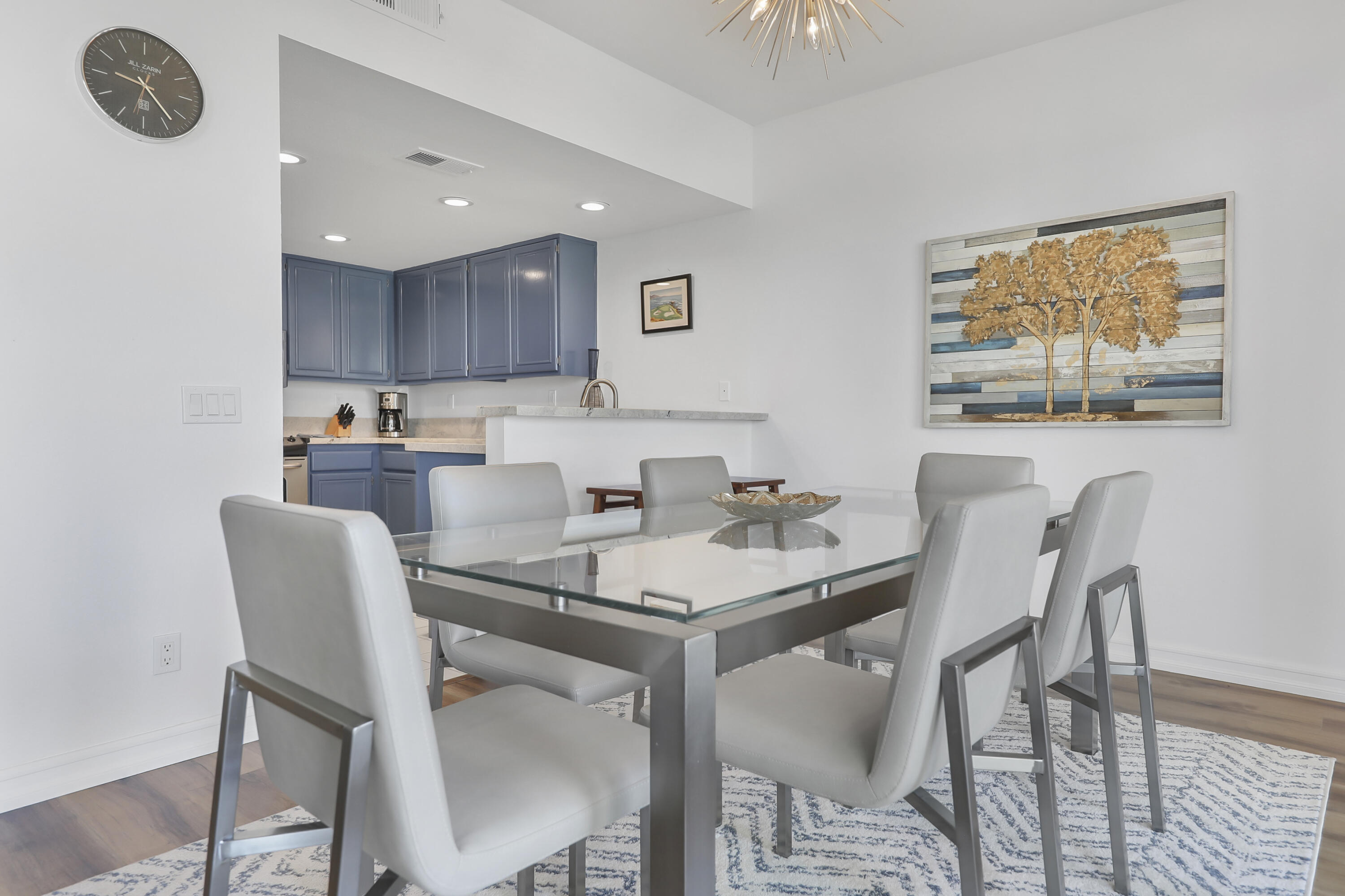 55359 Winged Foot La Quinta, CA 92253 - Photo 9 of 22 a view of a dining room with furniture