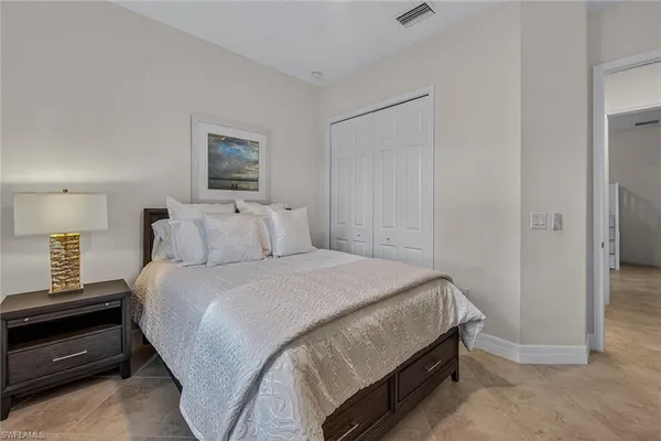 $1,150,000 | 3001 Aviamar Circle, Naples, FL 34114