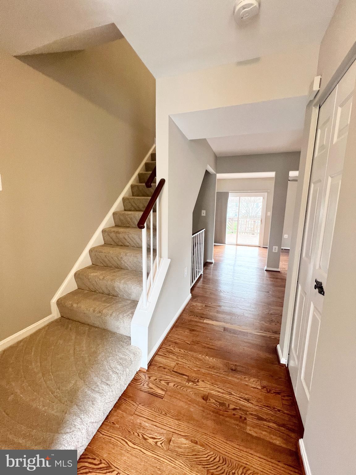 10287 Latney Road Fairfax, VA 22032 - Photo 12 of 26 a view of an entryway