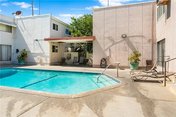 $310,000 | 7135 Coldwater Canyon Avenue, Unit 16, North Hollywood, CA 91605