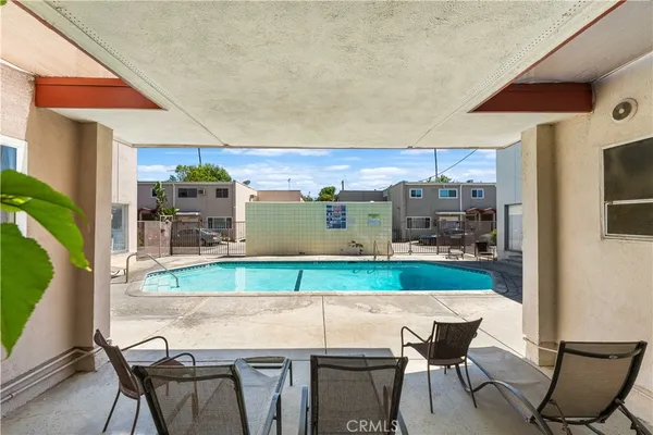 $310,000 | 7135 Coldwater Canyon Avenue, Unit 16, North Hollywood, CA 91605