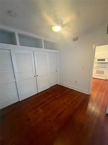 $2,395 | 3677 Poinciana Avenue, Unit 6A, Miami, FL 33133