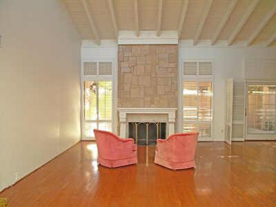 4440 East Camelback Road, Unit 27 Phoenix, AZ 85018 - Photo 3 of 6 Additional Photo