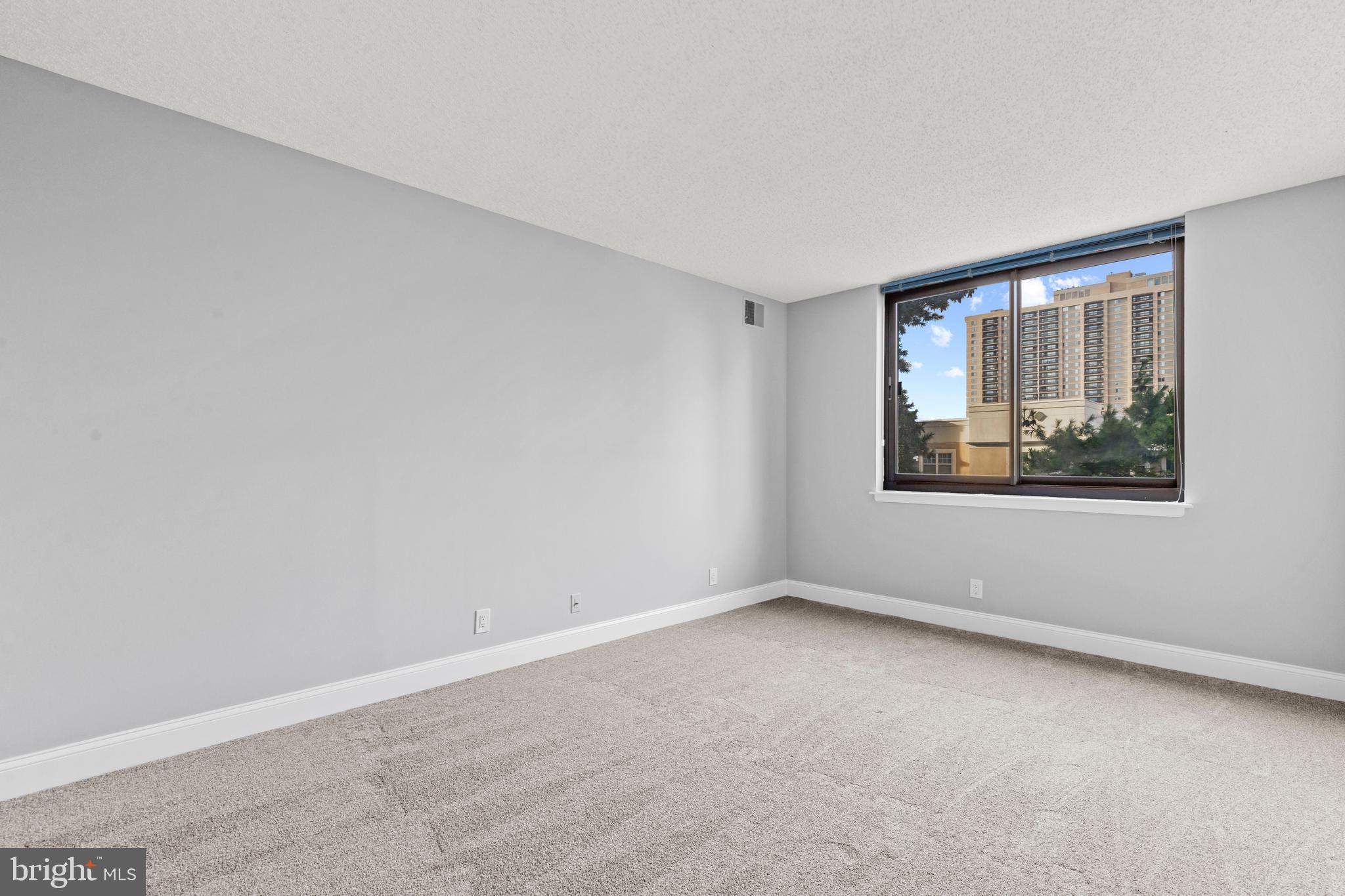 5505 Seminary Road, Unit 406N Falls Church, VA 22041 - Photo 19 of 35 Master BR