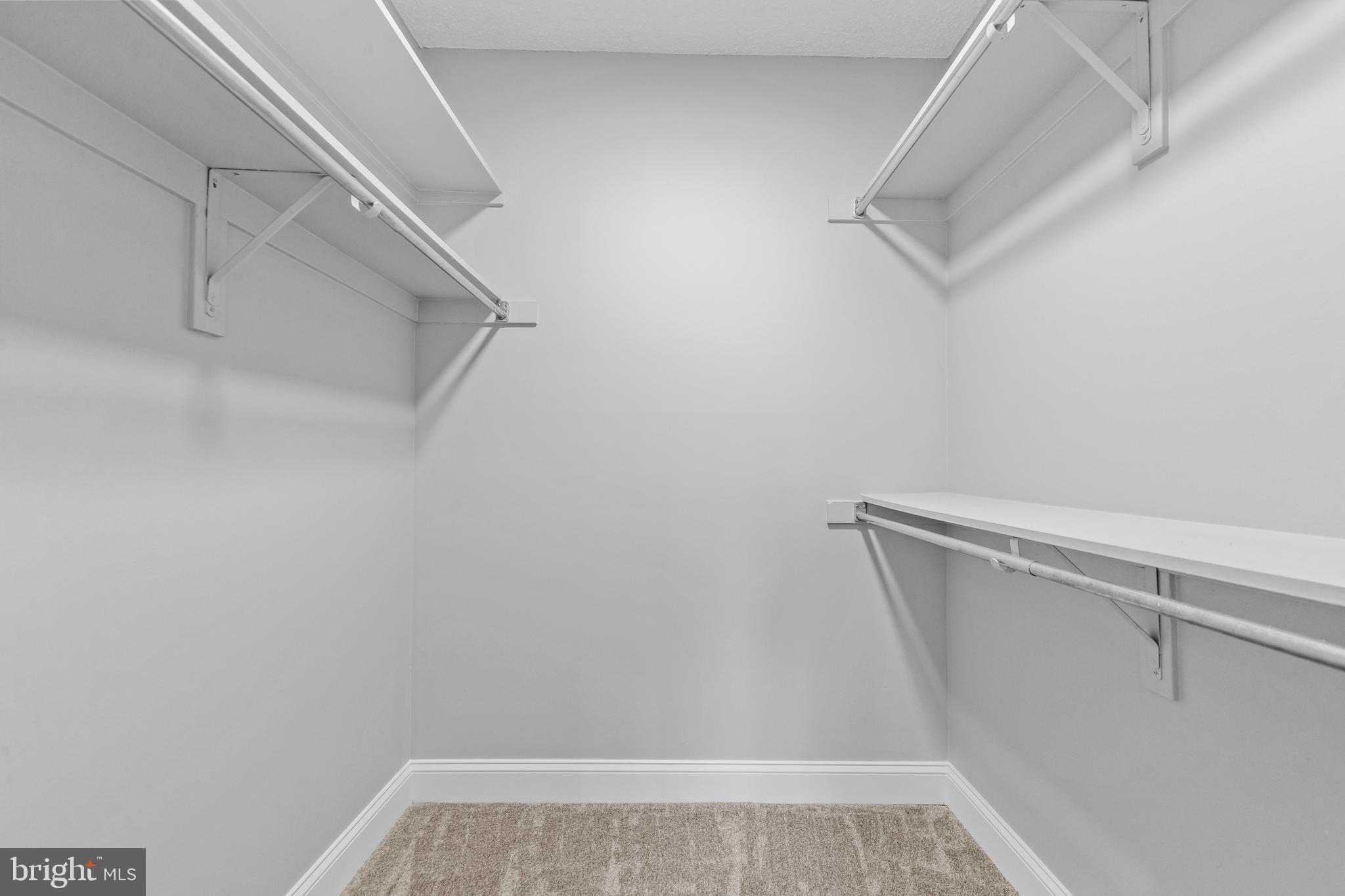 5505 Seminary Road, Unit 406N Falls Church, VA 22041 - Photo 22 of 35 Walk in Master