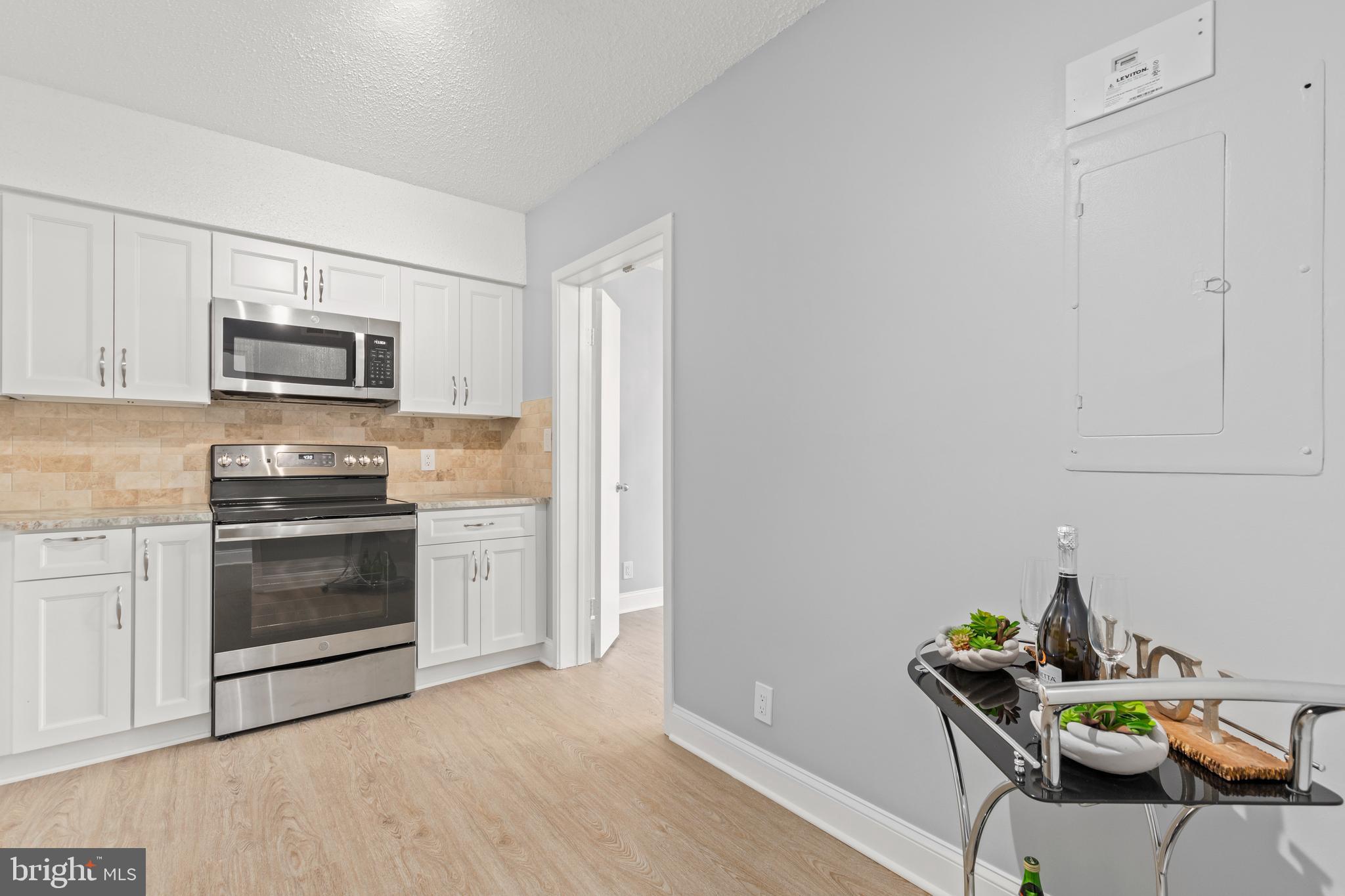 5505 Seminary Road, Unit 406N Falls Church, VA 22041 - Photo 5 of 35