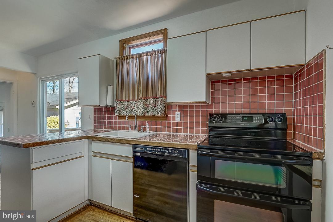 6341 Frederick Road Catonsville, MD 21228 - Photo 29 of 62 Gallery Image 29