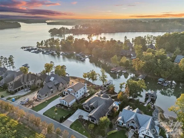 $2,225,000 | 6032 Headlands Court, Belmont, NC 28012
