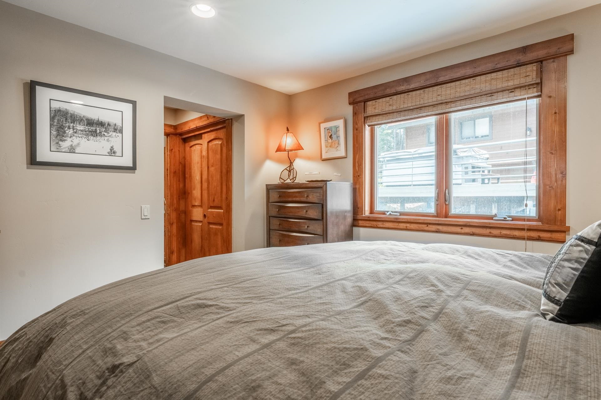 2124 Forest Trail Mammoth Lakes, CA 93546 - Photo 15 of 75