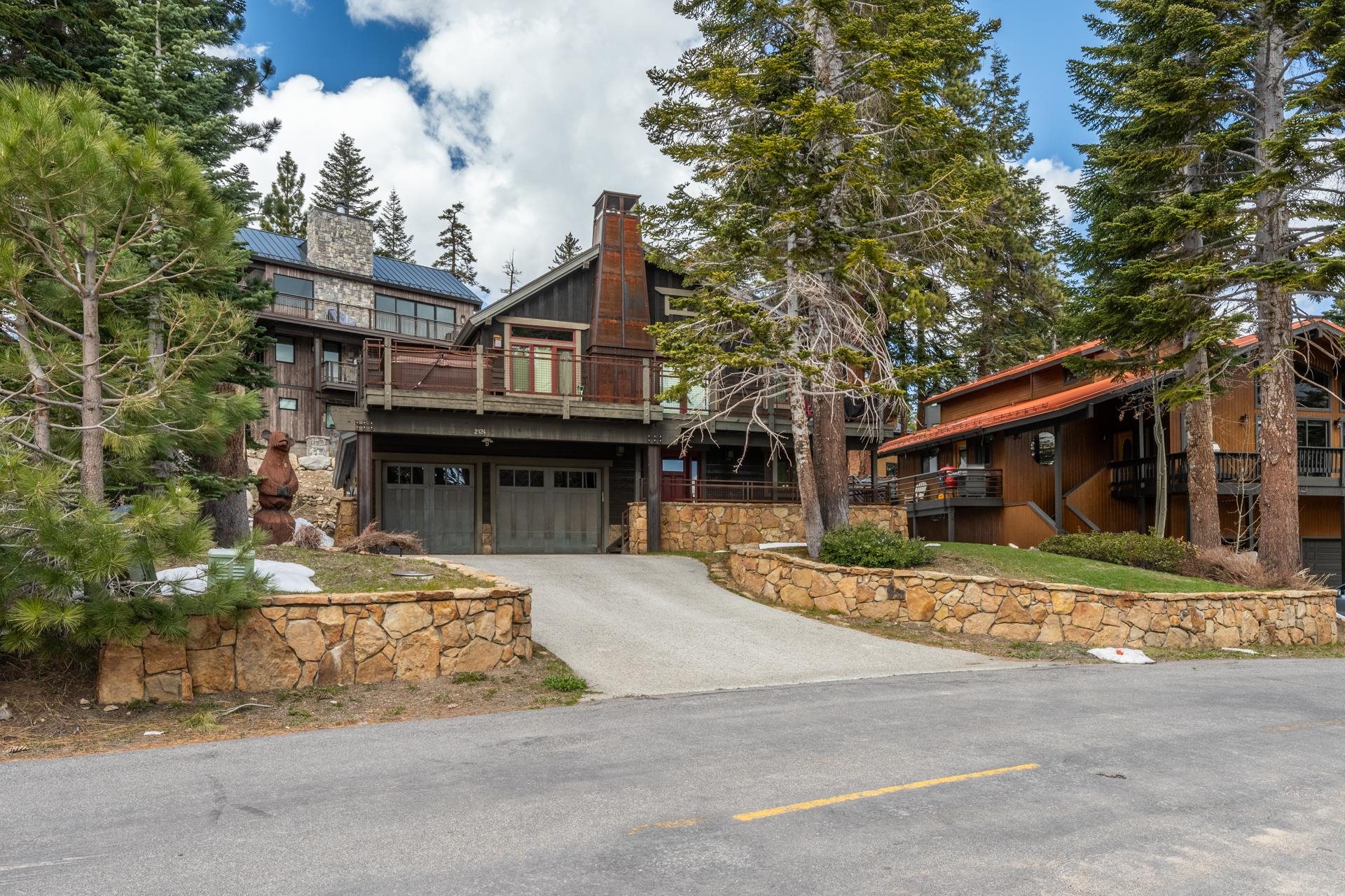 2124 Forest Trail Mammoth Lakes, CA 93546 - Photo 2 of 75